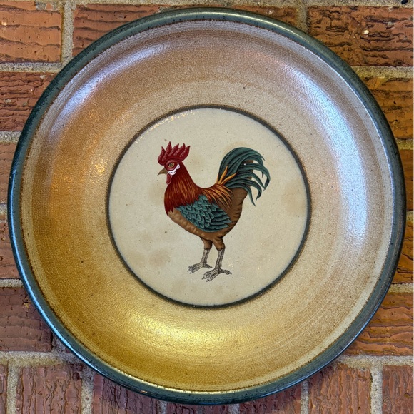 Vintage Monroe Salt Works Rooster Pattern Salt Glazed Large Pasta Platter 12.75” - Picture 5 of 5
